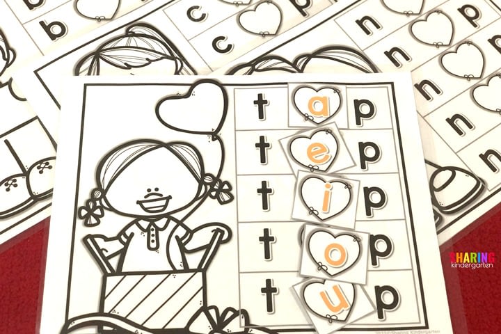 Valentine themed sounding out word activity